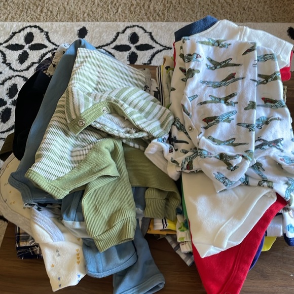 0-3 Month Bundle - Picture 1 of 10